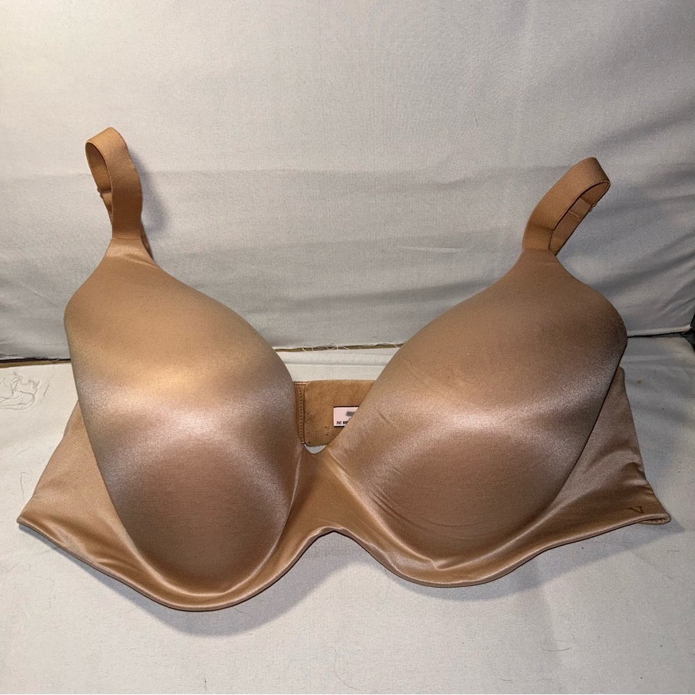 Victoria's Secret Bra Perfect Coverage Smooth Nude Brown Wireless 40DD